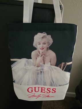 Brand New Special Edition GUESS Marilyn Monroe Canvas Tote